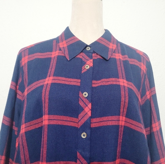 NEW FOXTROT Women's Plaid Flannel Button Up Shirt Size 14 relaxed Fit - Picture 2 of 11
